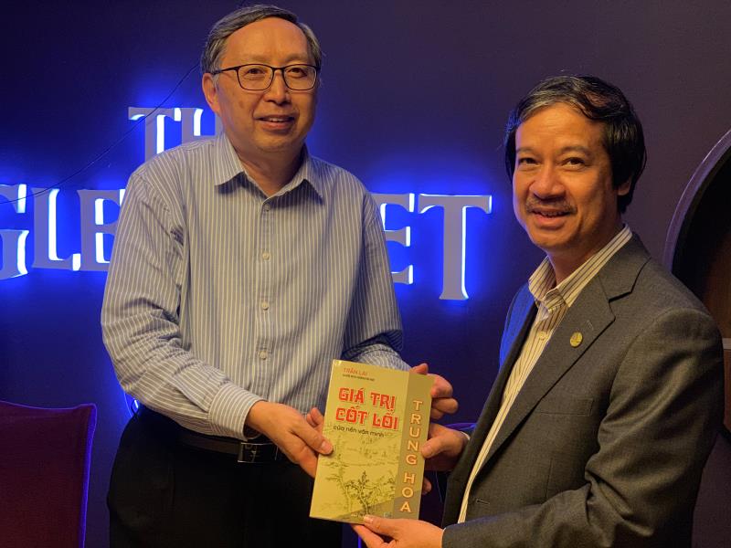 陈来越南2.jpg